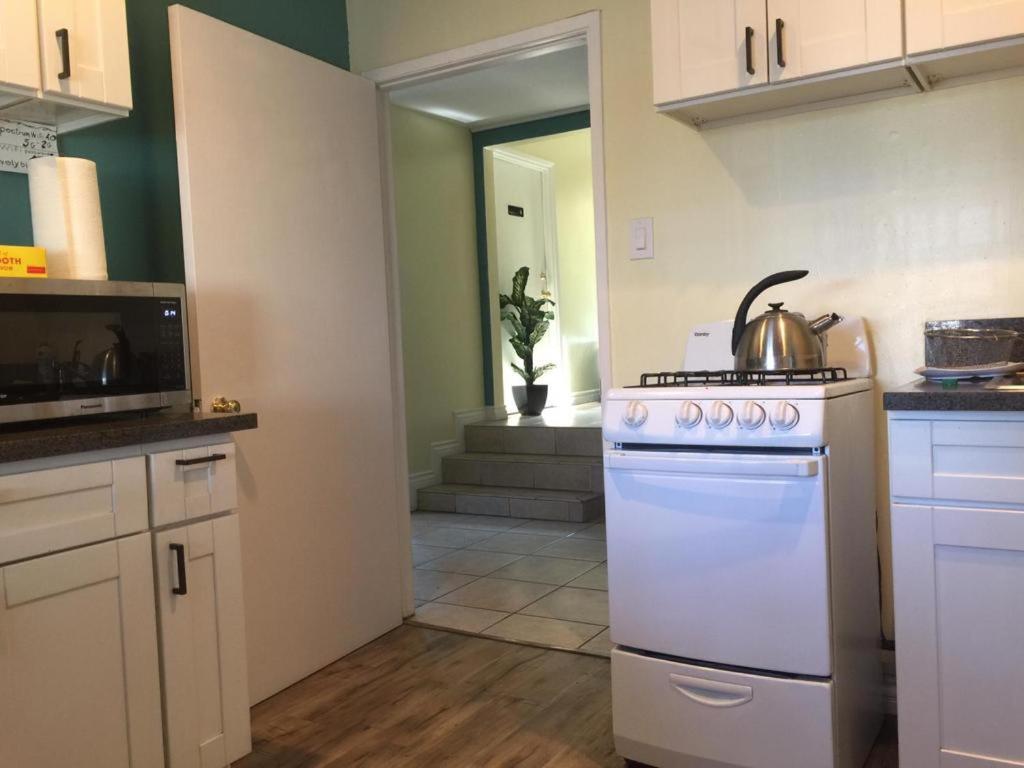 Lax Guest House Inglewood Ngoại thất bức ảnh